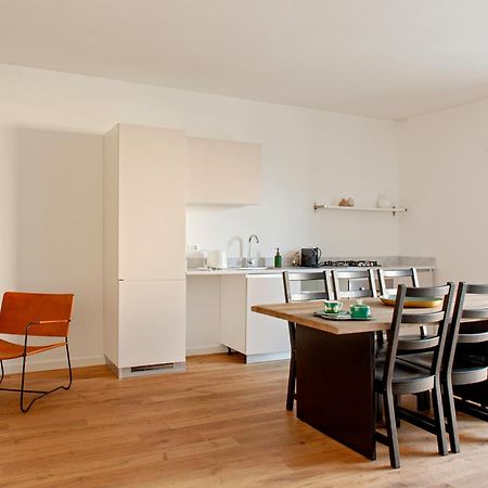 Waterfront Balcony I Grani 2 Resort Style Suite Livorno Luaran gambar