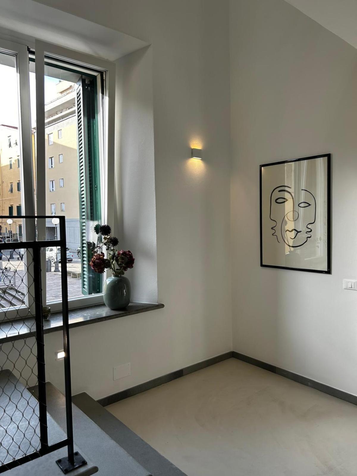 Waterfront Balcony I Grani 2 Resort Style Suite Livorno Luaran gambar