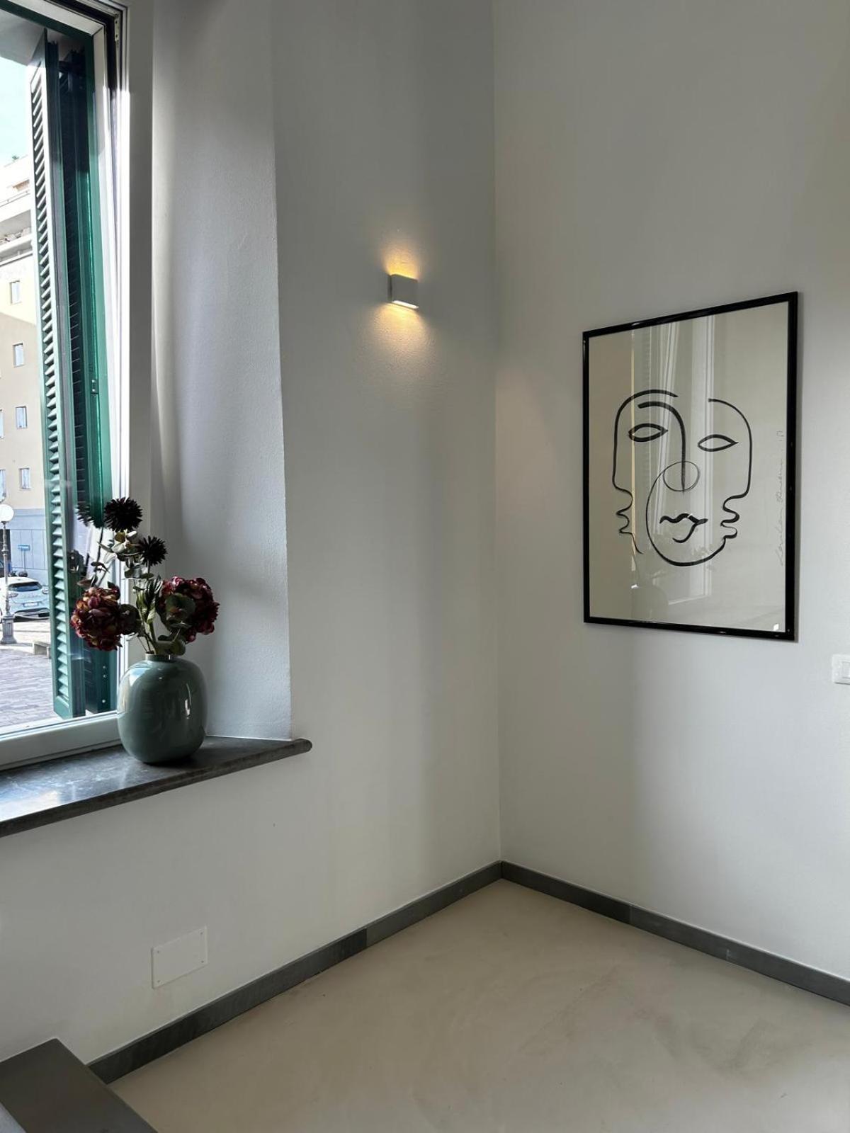 Waterfront Balcony I Grani 2 Resort Style Suite Livorno Luaran gambar